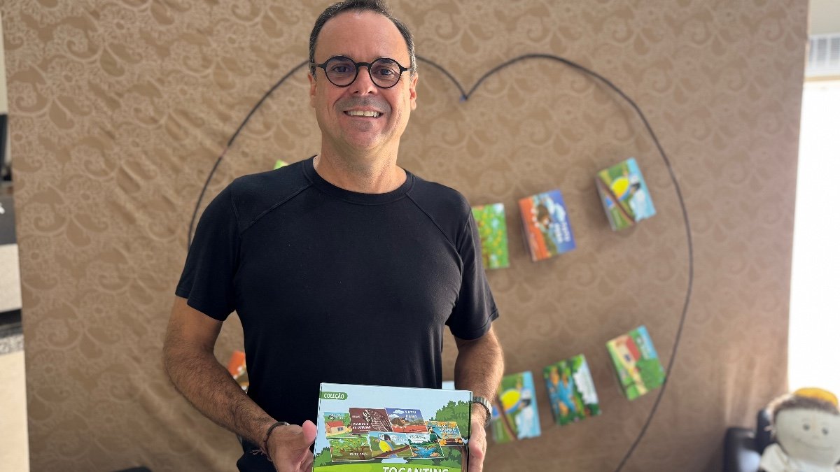Leia mais sobre o artigo Dianópolis recebe projeto cultural que valoriza o Cerrado e distribui livros infantis
